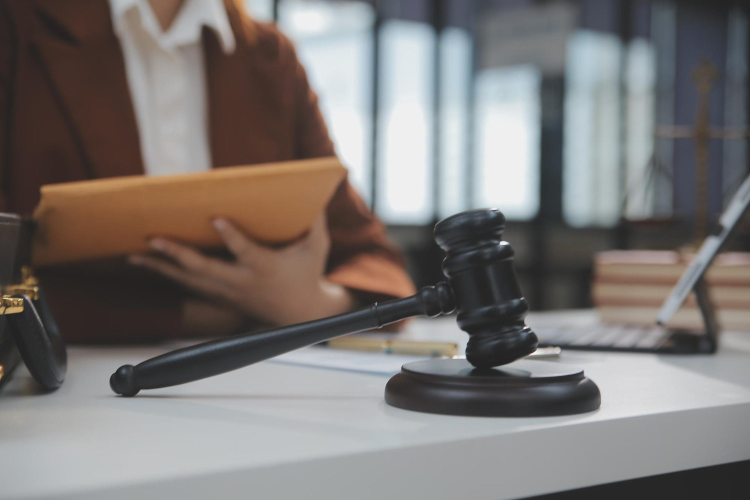 הסתלקות מעיזבון – מתי זה כדאי, איך עושים את זה נכון?